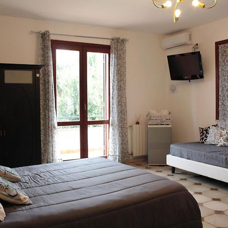 Oasi Del Gabbiano Bed & Breakfast Syracuse Bagian luar foto