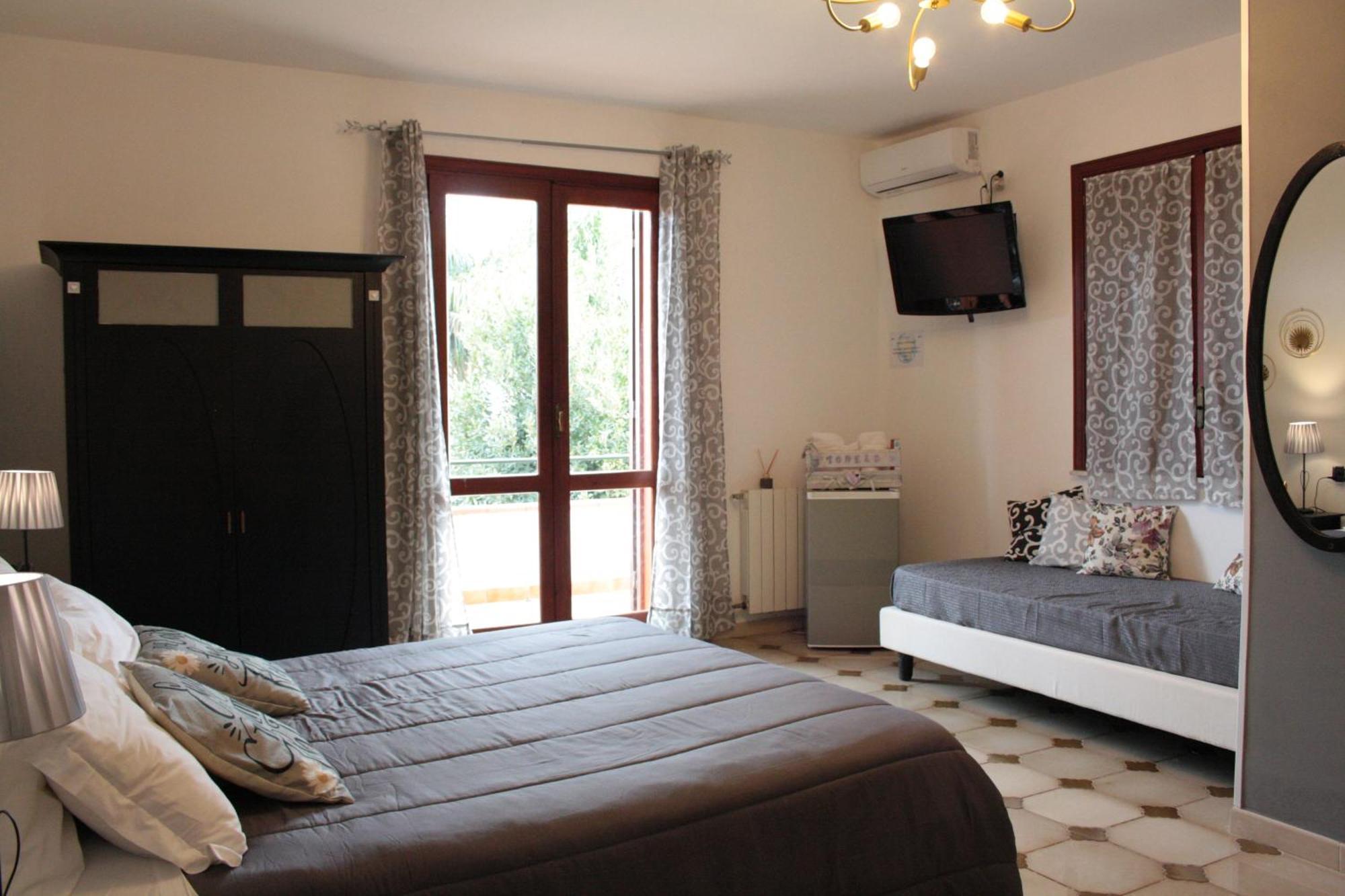 Oasi Del Gabbiano Bed & Breakfast Syracuse Bagian luar foto