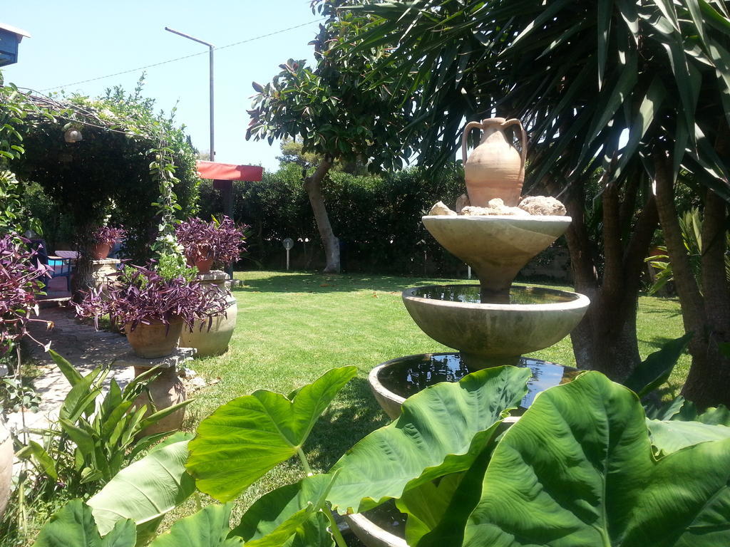 Oasi Del Gabbiano Bed & Breakfast Syracuse Bagian luar foto